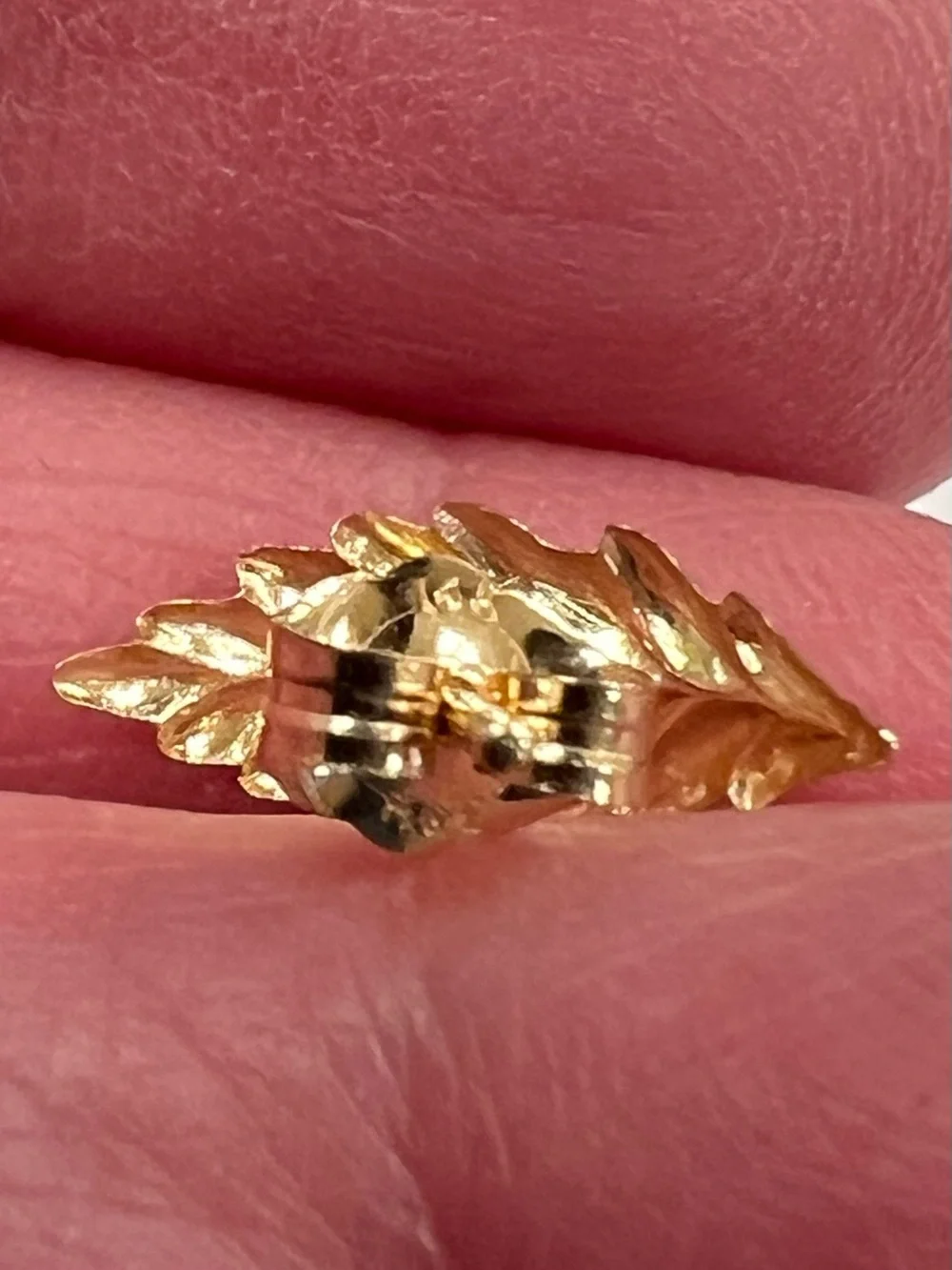 14k Yellow Gold Leaf and Dome Stud Earrings Women Jewelry - 2 Pairs - Picture 6 of 7